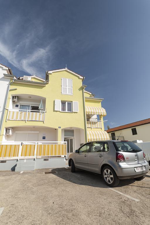 פורץ Apartment Ivana,Mali Maj חדר תמונה